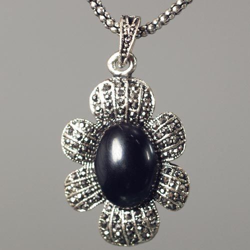   Oval Tibet Silver Black Gemstone Pendant Necklace Cute Jewelry  